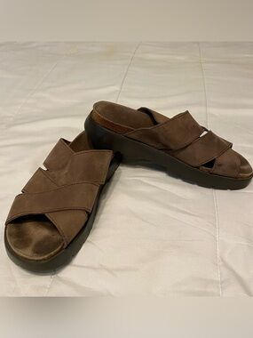 Women's Brown Slide Sandals - Comfortable Casual Slip-Ons